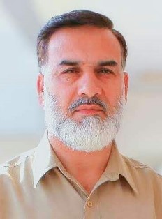 Portrait of Dr Maqbool Hassan